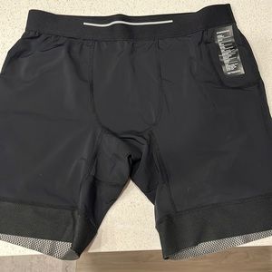 Ten thousand compression short